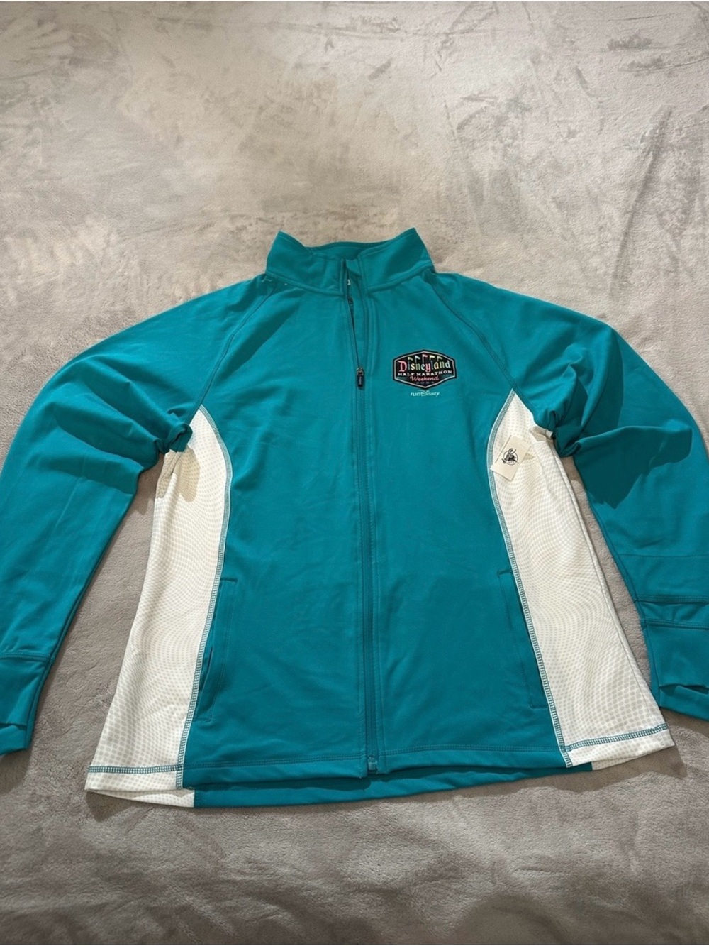 2024 Disneyland Half Marathon Weekend - Women’s Jacket - Large - SUPER RARE NWT